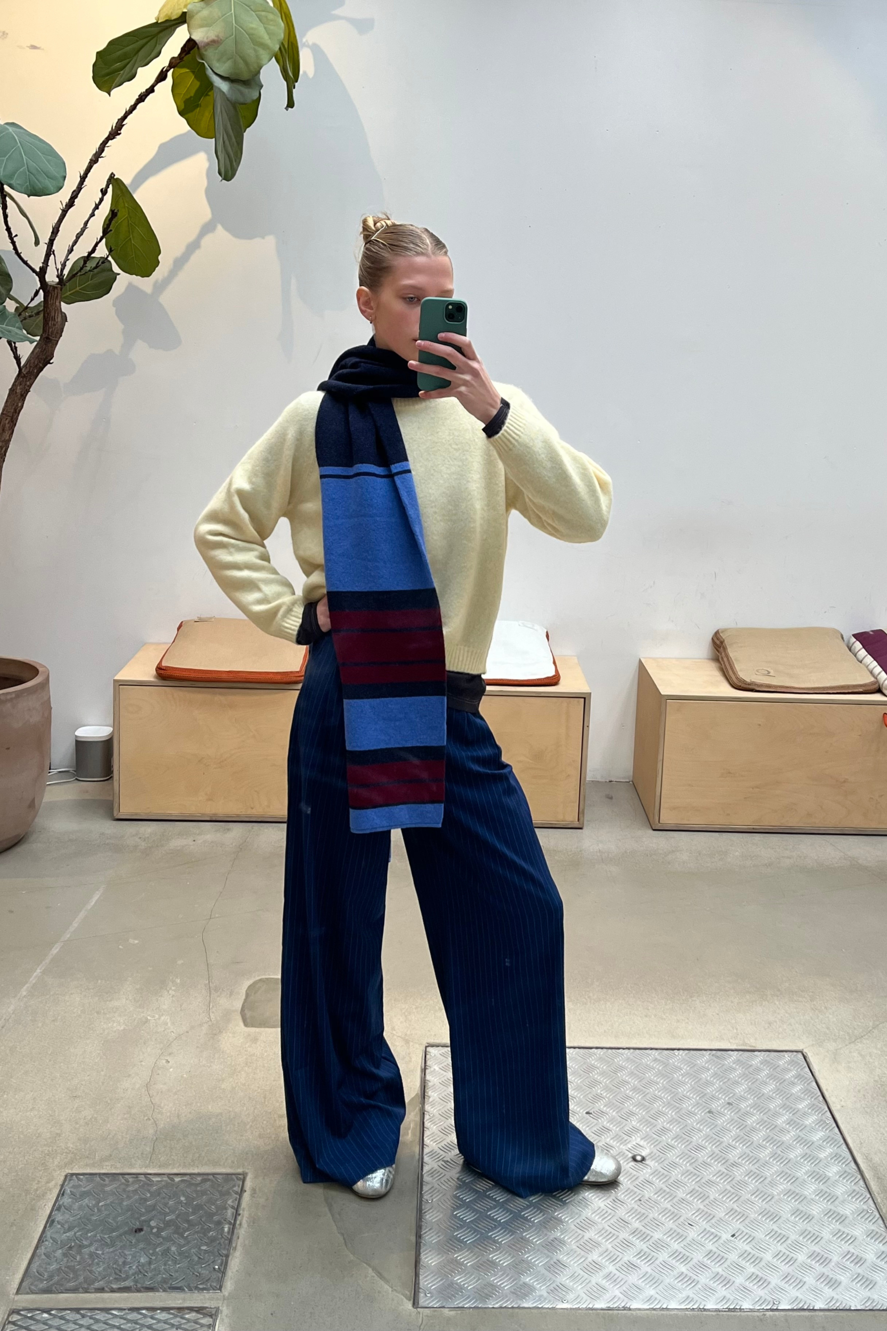 winter tail scarf - blue