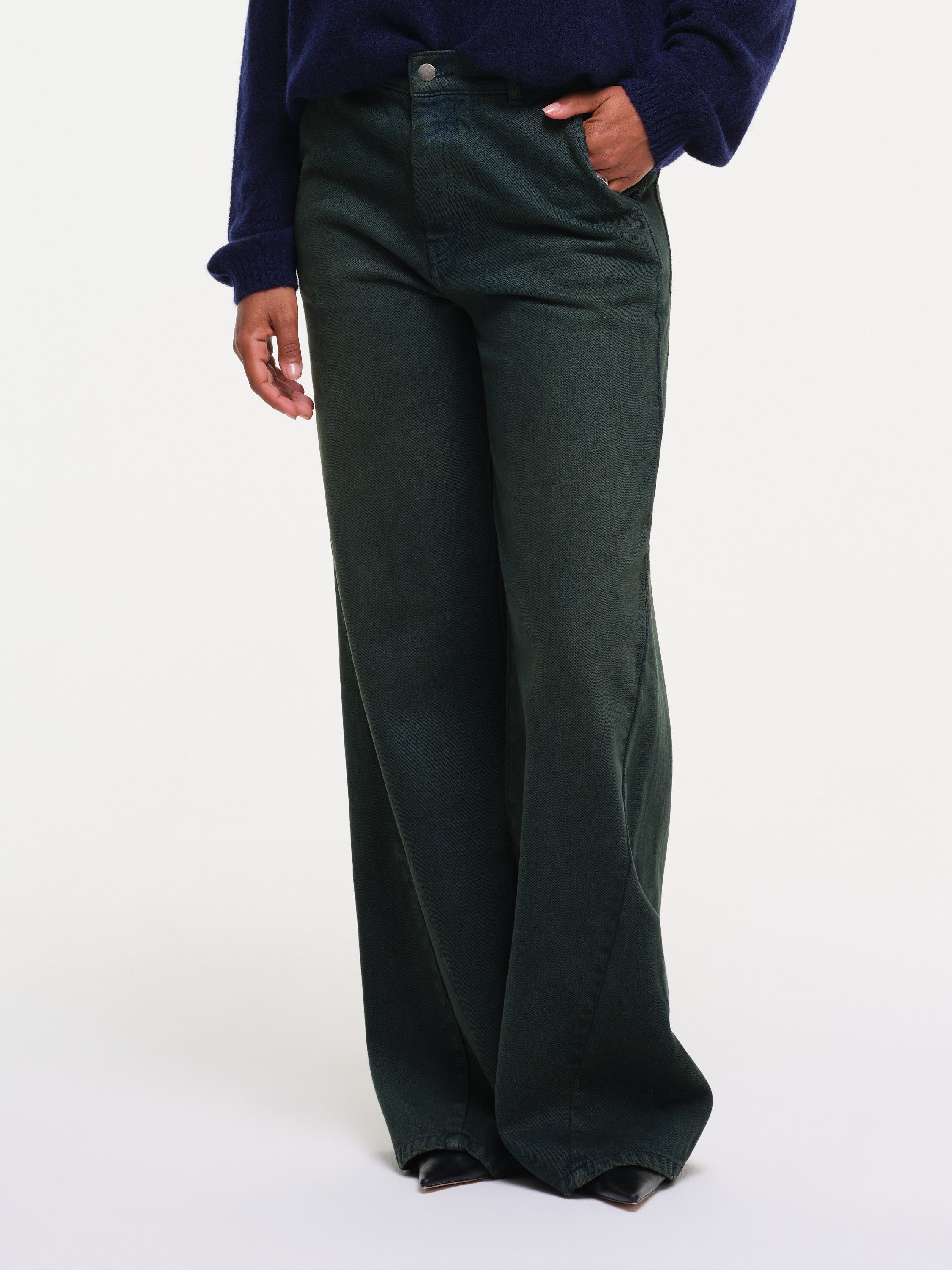 paige - dark green