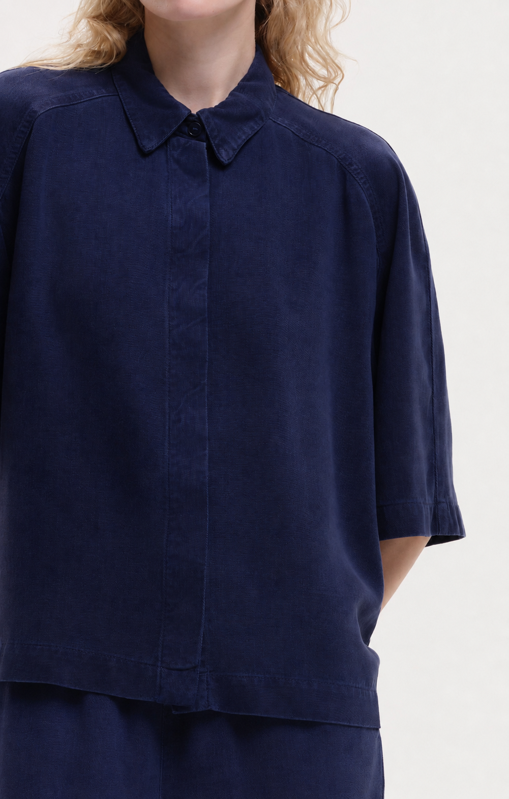 poker - navy blazer