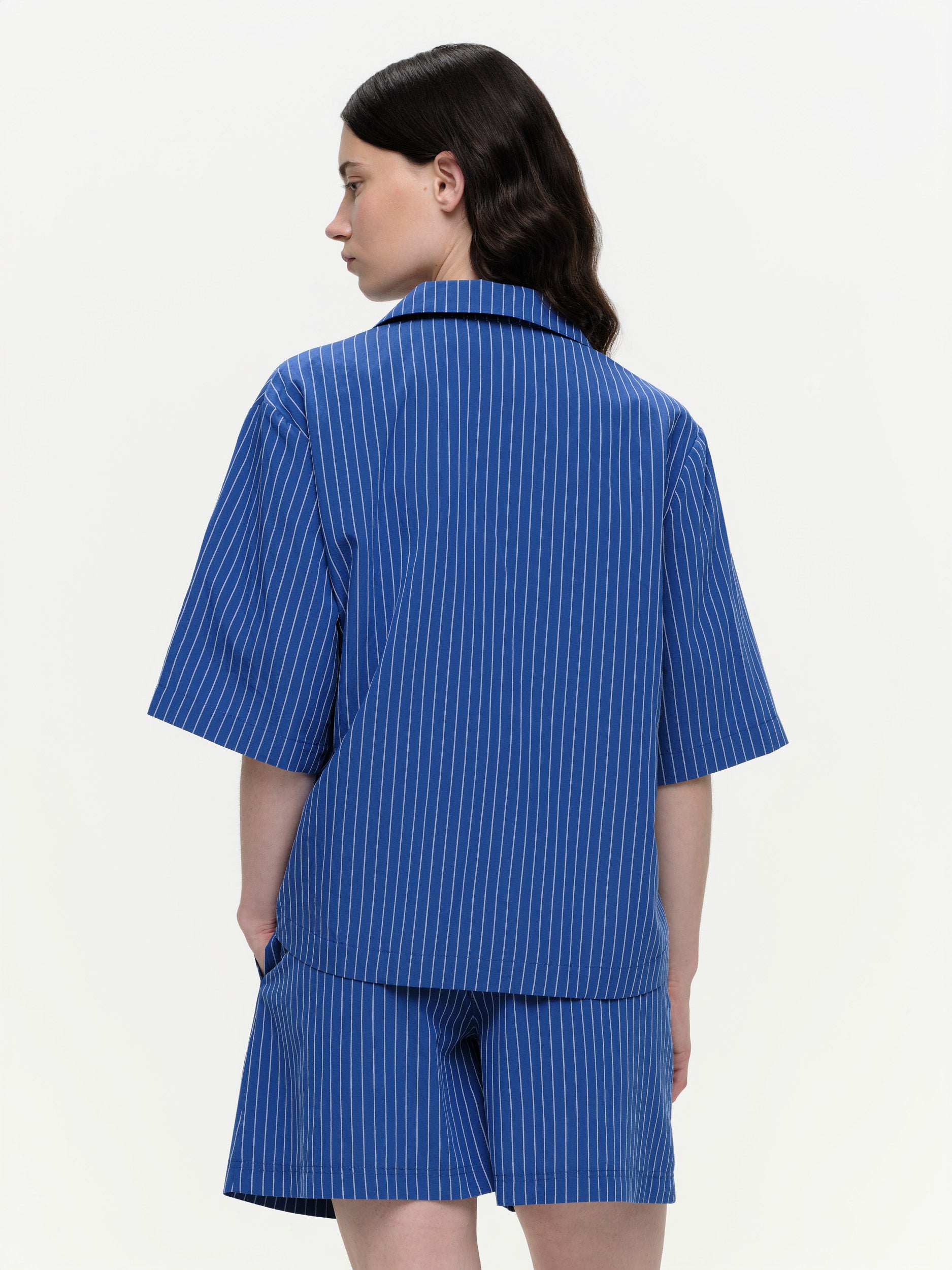 tulla - electric blue