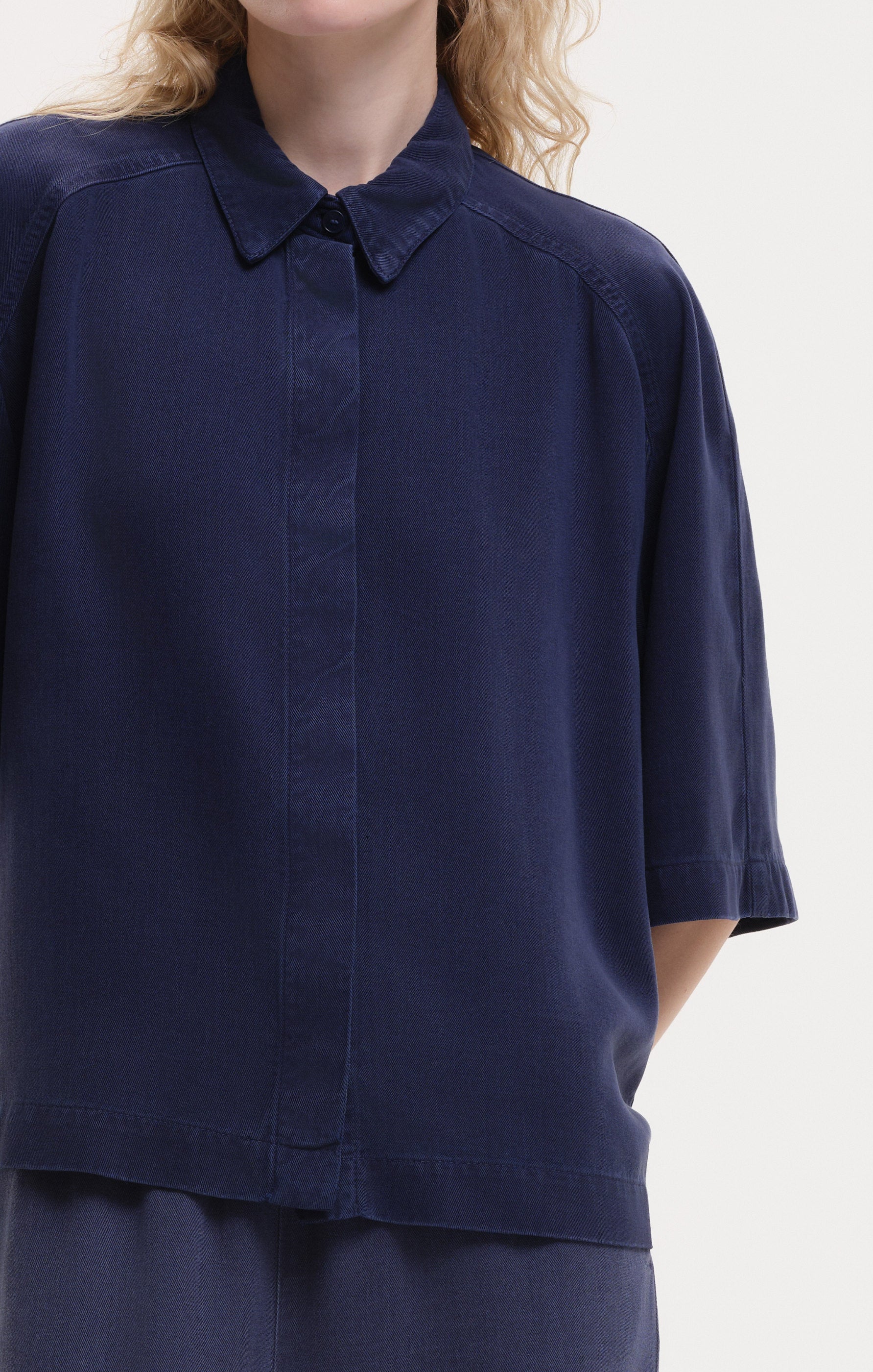 poker - navy blazer