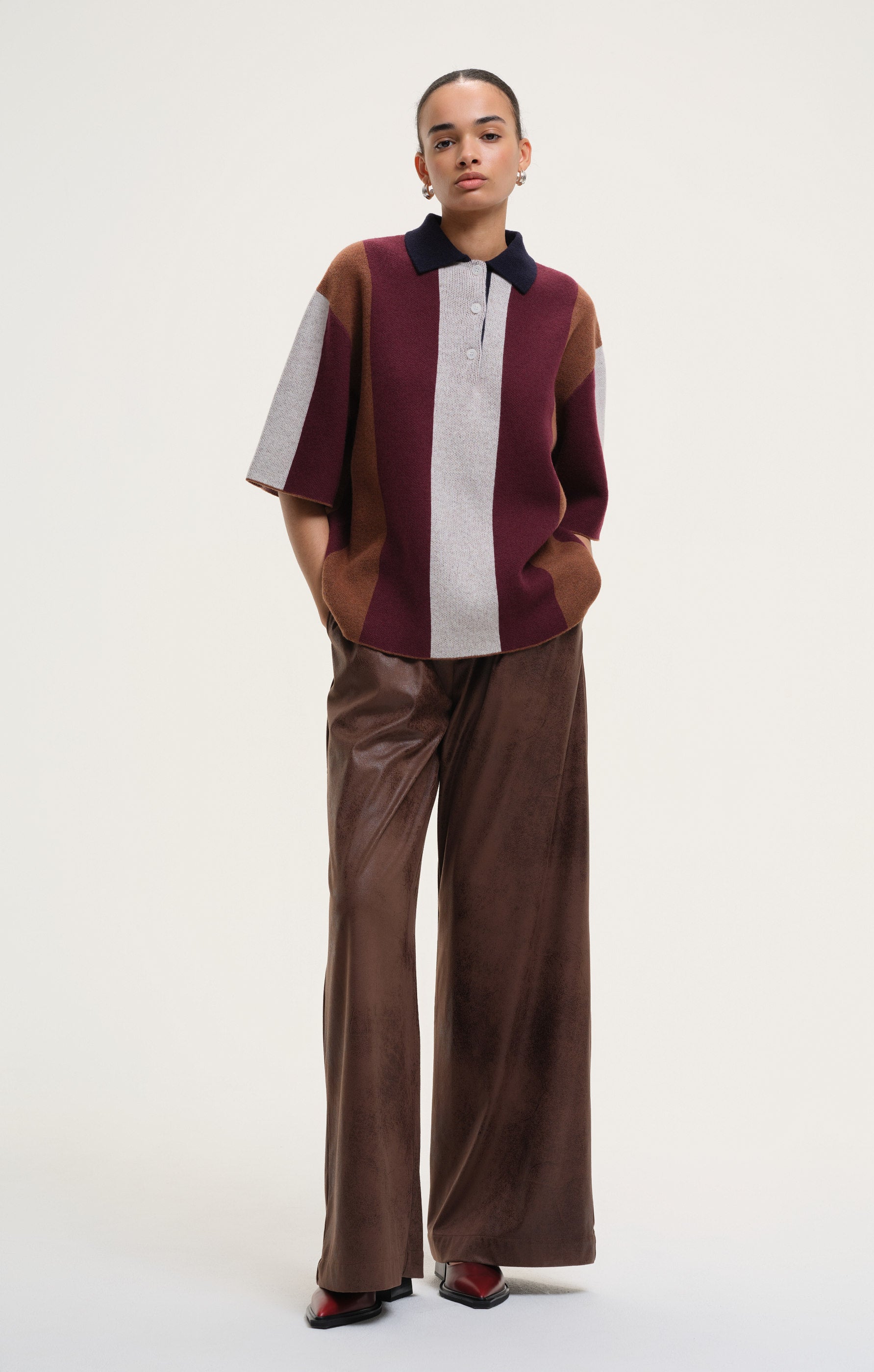 kayla - burgundy