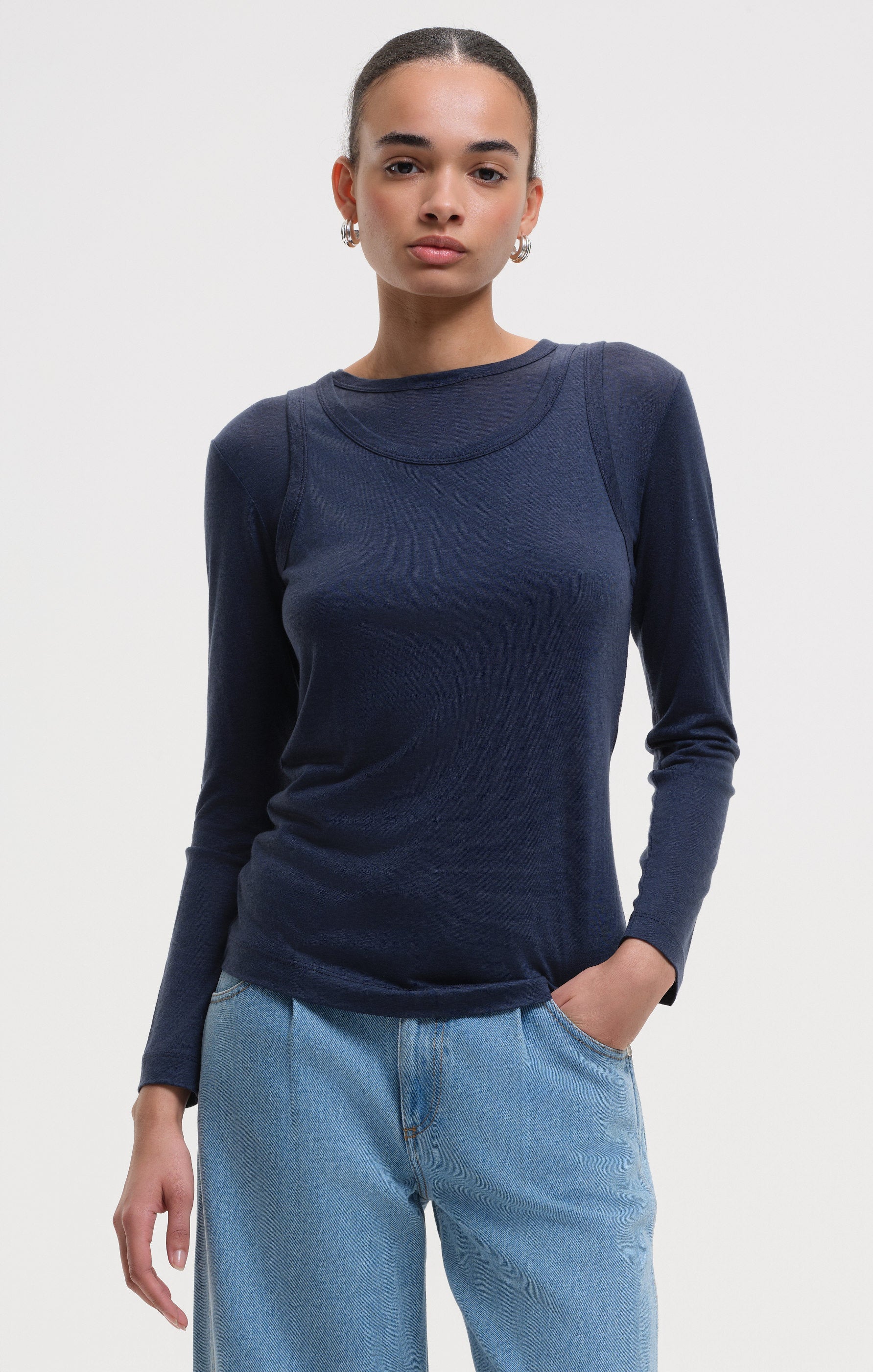 veda - navy