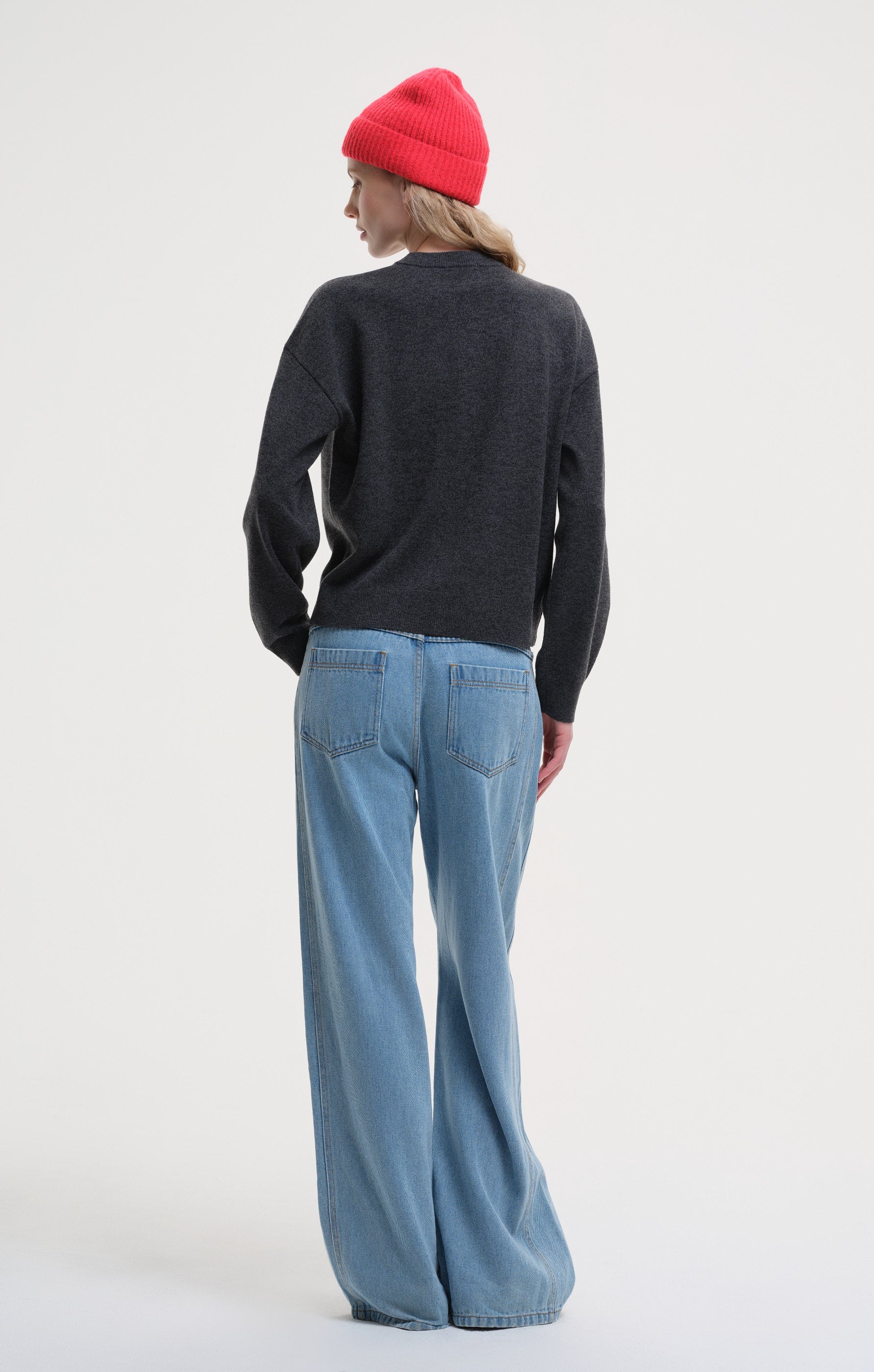 karla - grey