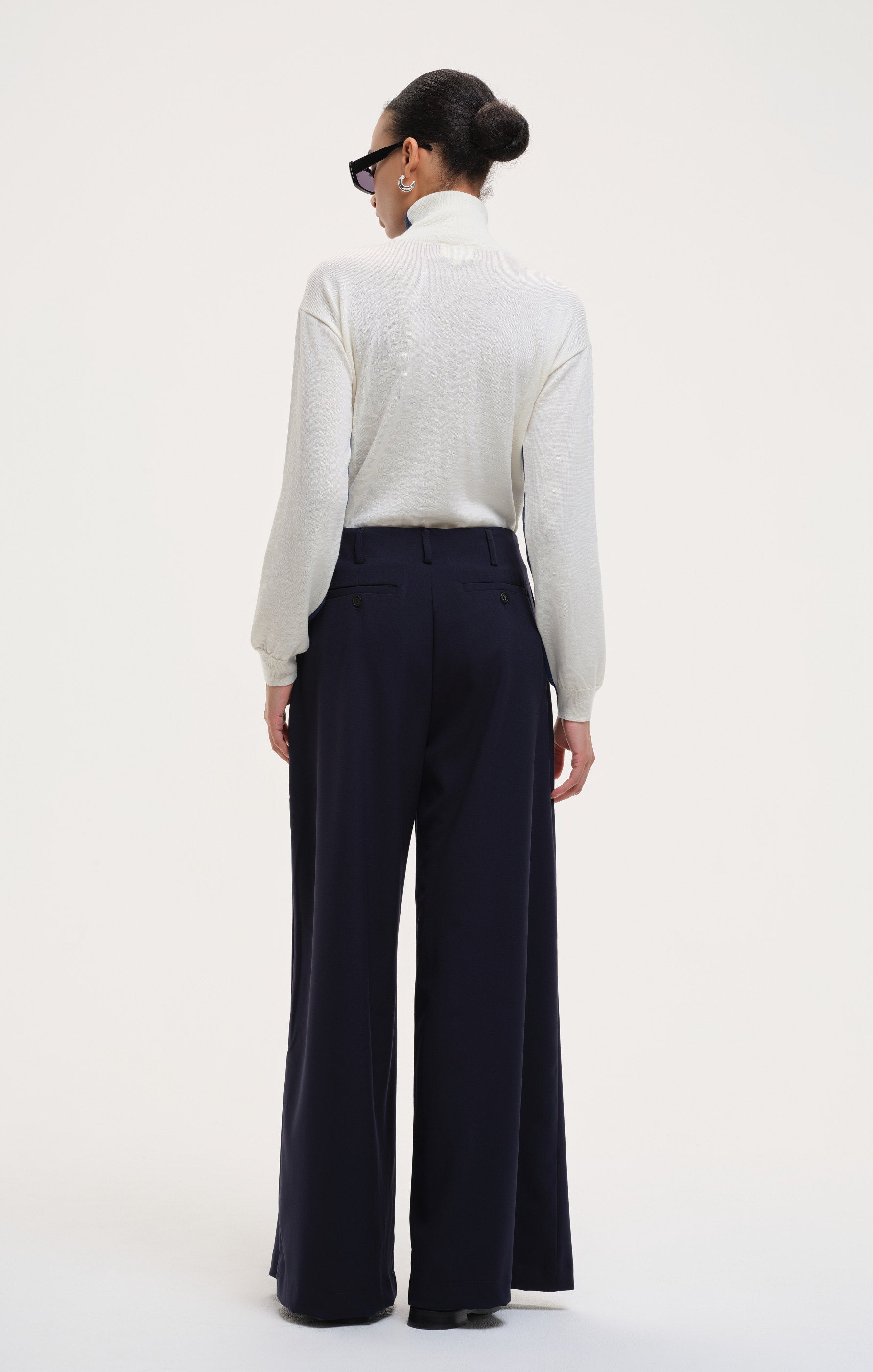 patti - navy