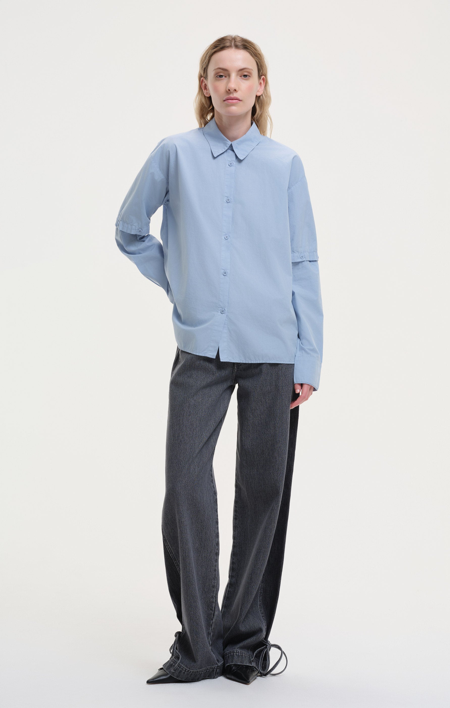 tilda - light blue