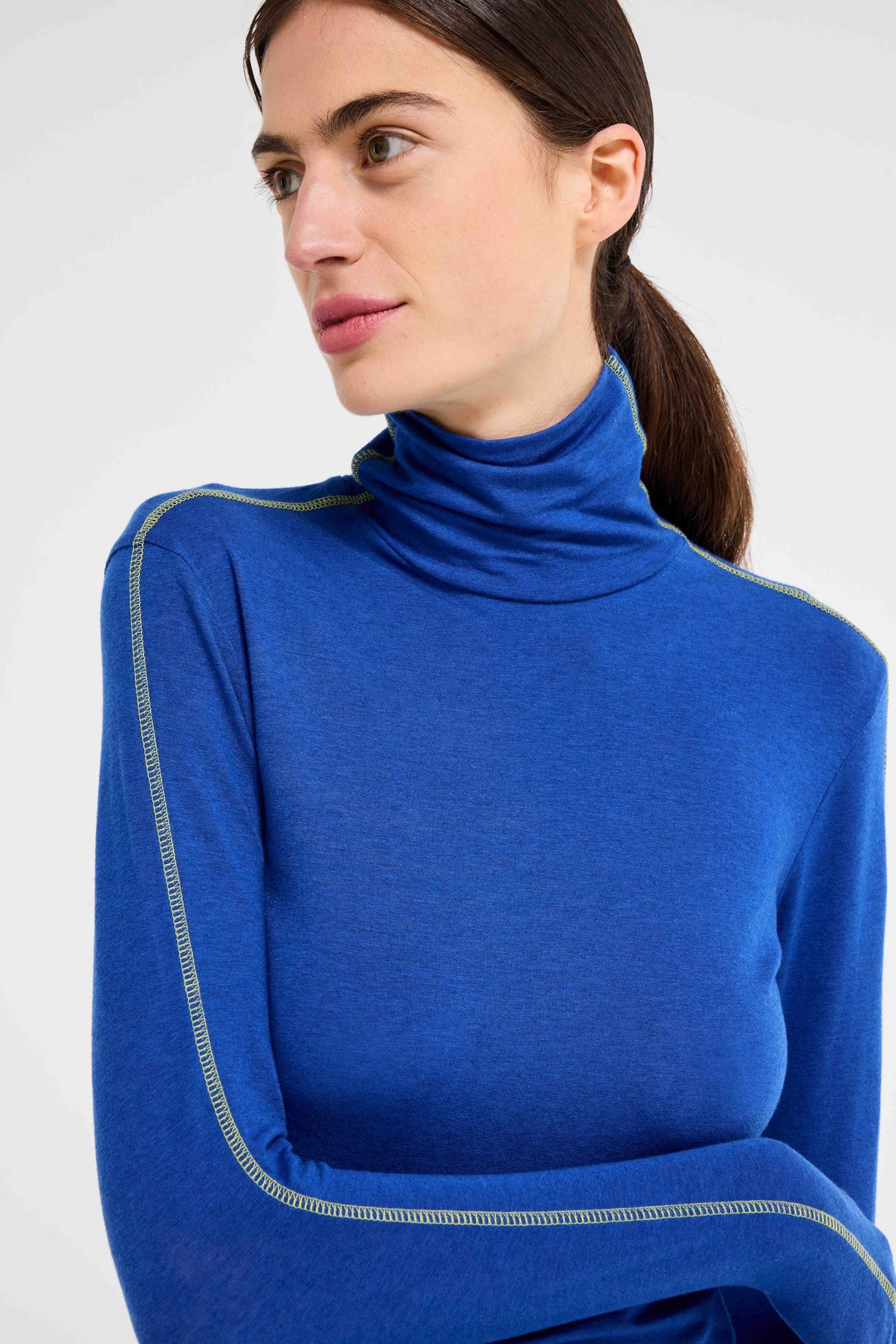 lewis - electric blue