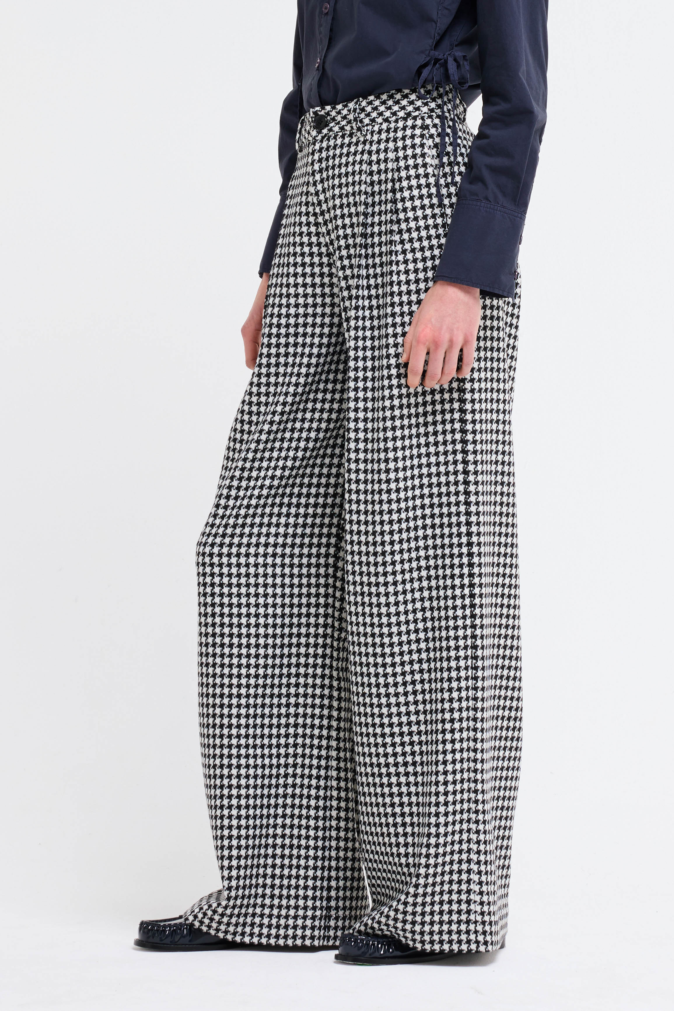 pansmokey w - black/white
