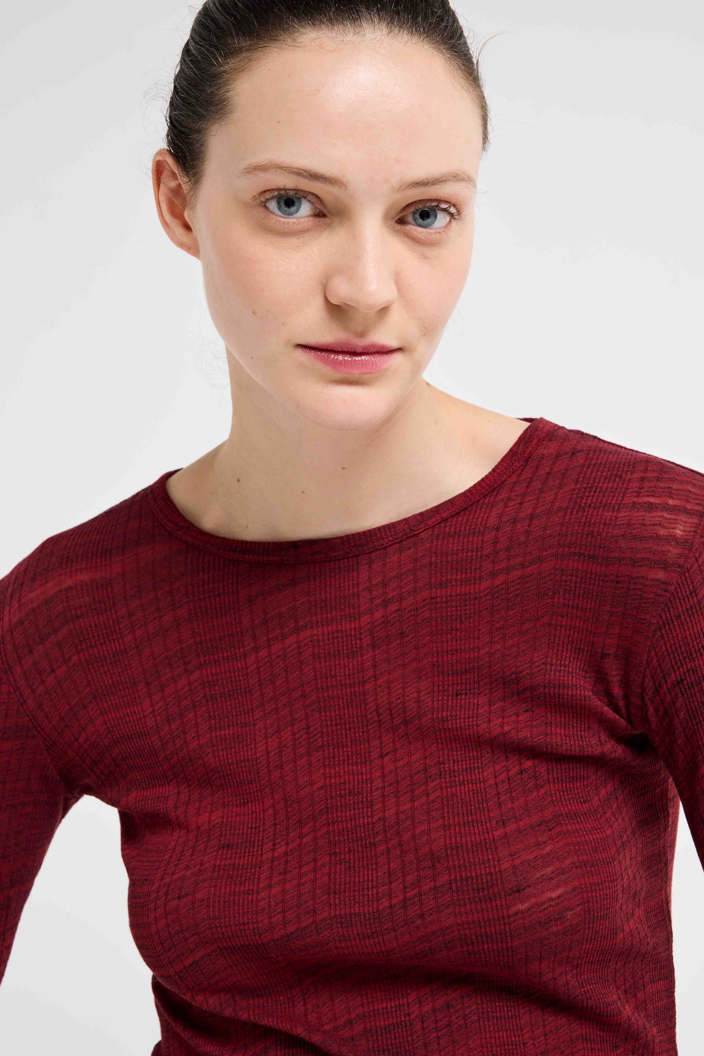 lee - burgundy