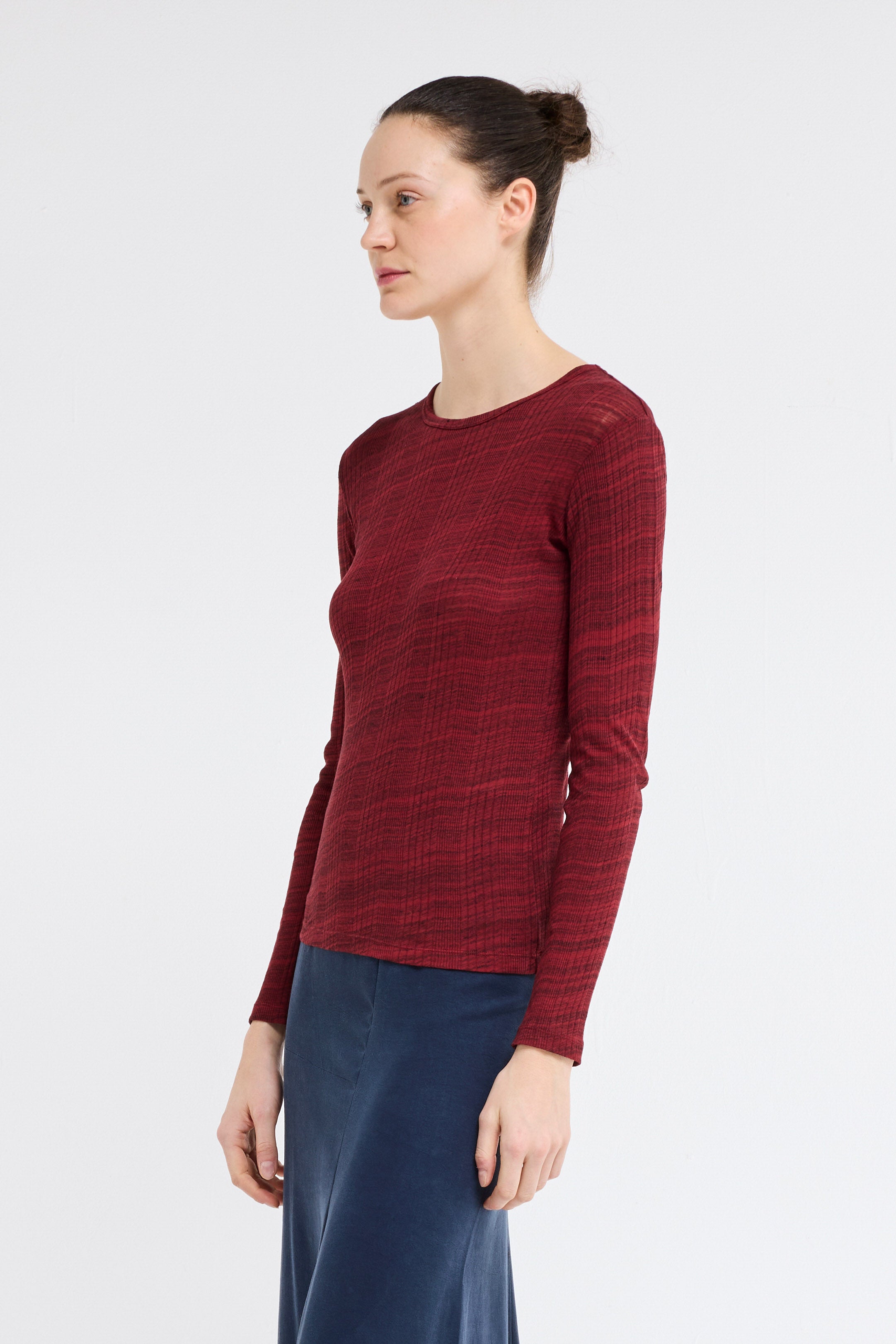 lee - burgundy