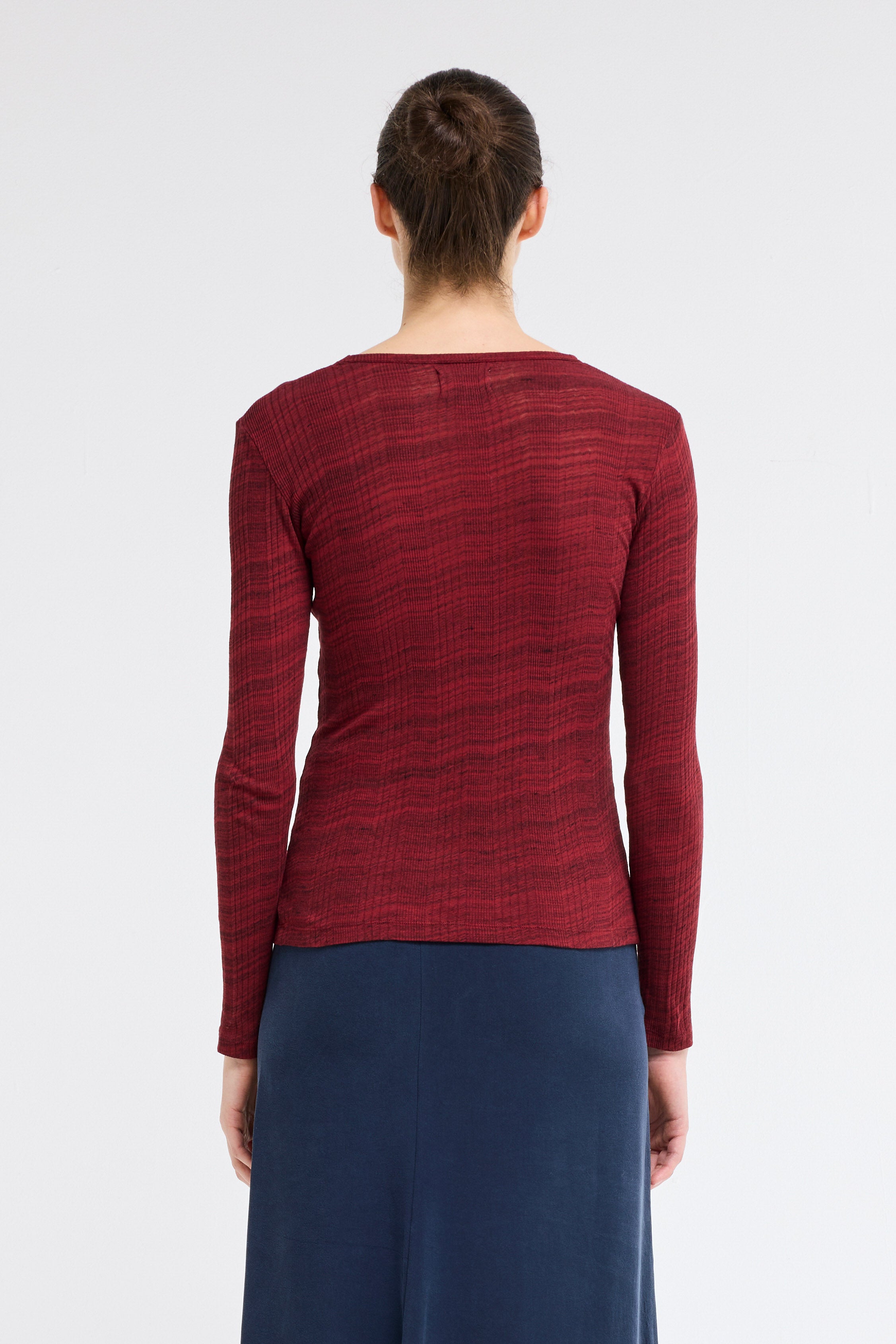 lee - burgundy