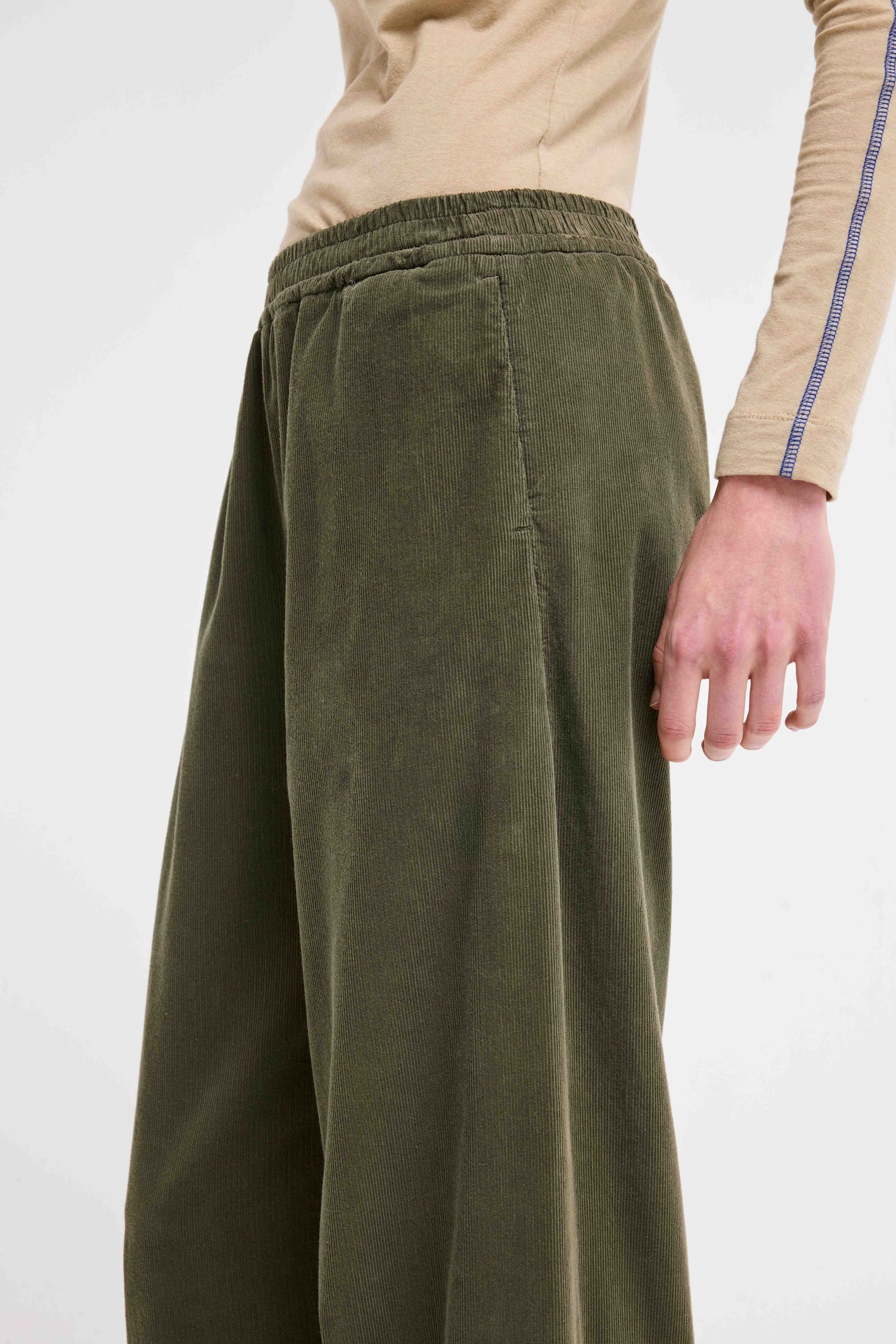 takki - khaki
