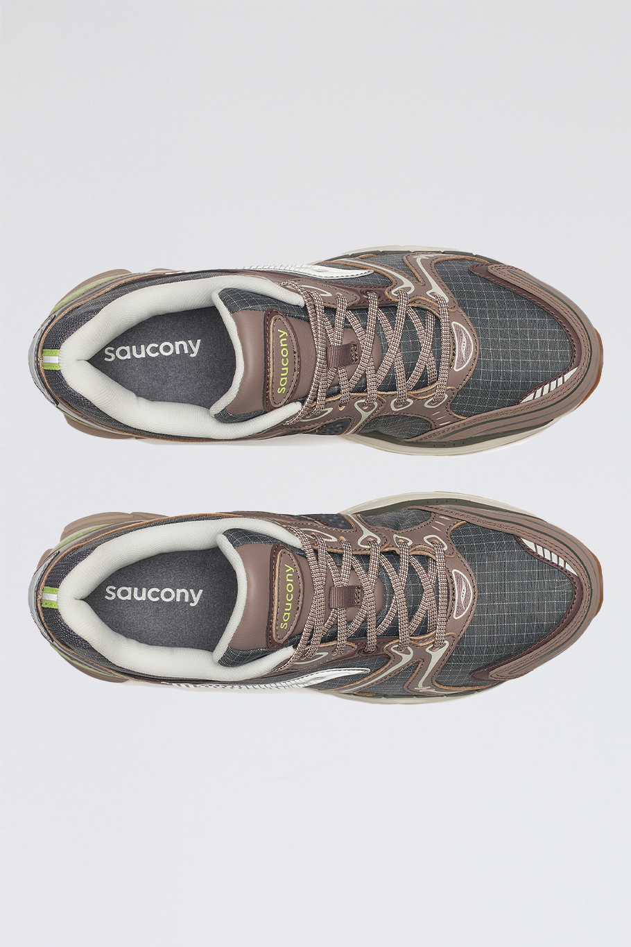 saucony - progrid triumph 4 - carbon/taupe